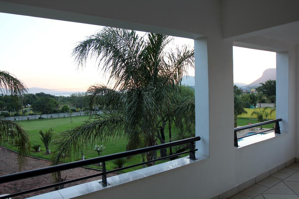 Casa Bianca Guest Lodge Hartbeespoort Rum bild