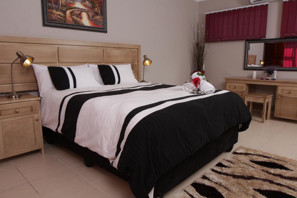 Casa Bianca Guest Lodge Hartbeespoort Rum bild