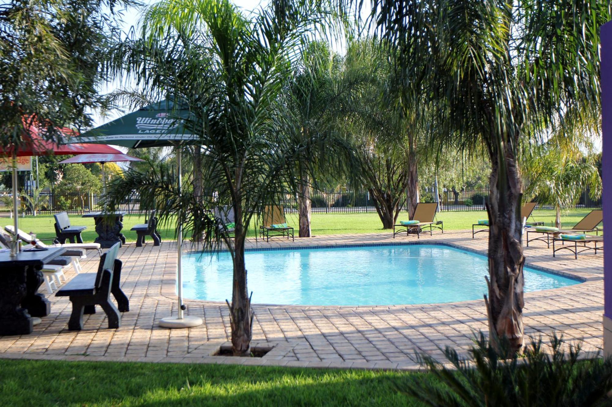 Casa Bianca Guest Lodge Hartbeespoort Exteriör bild